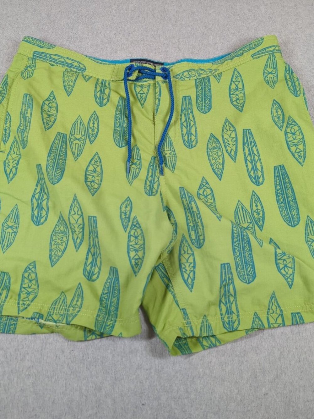 Reyn Spooner Board Shorts Mens 36 Green Nylon Hawaiian Beach Swimming Drawstring